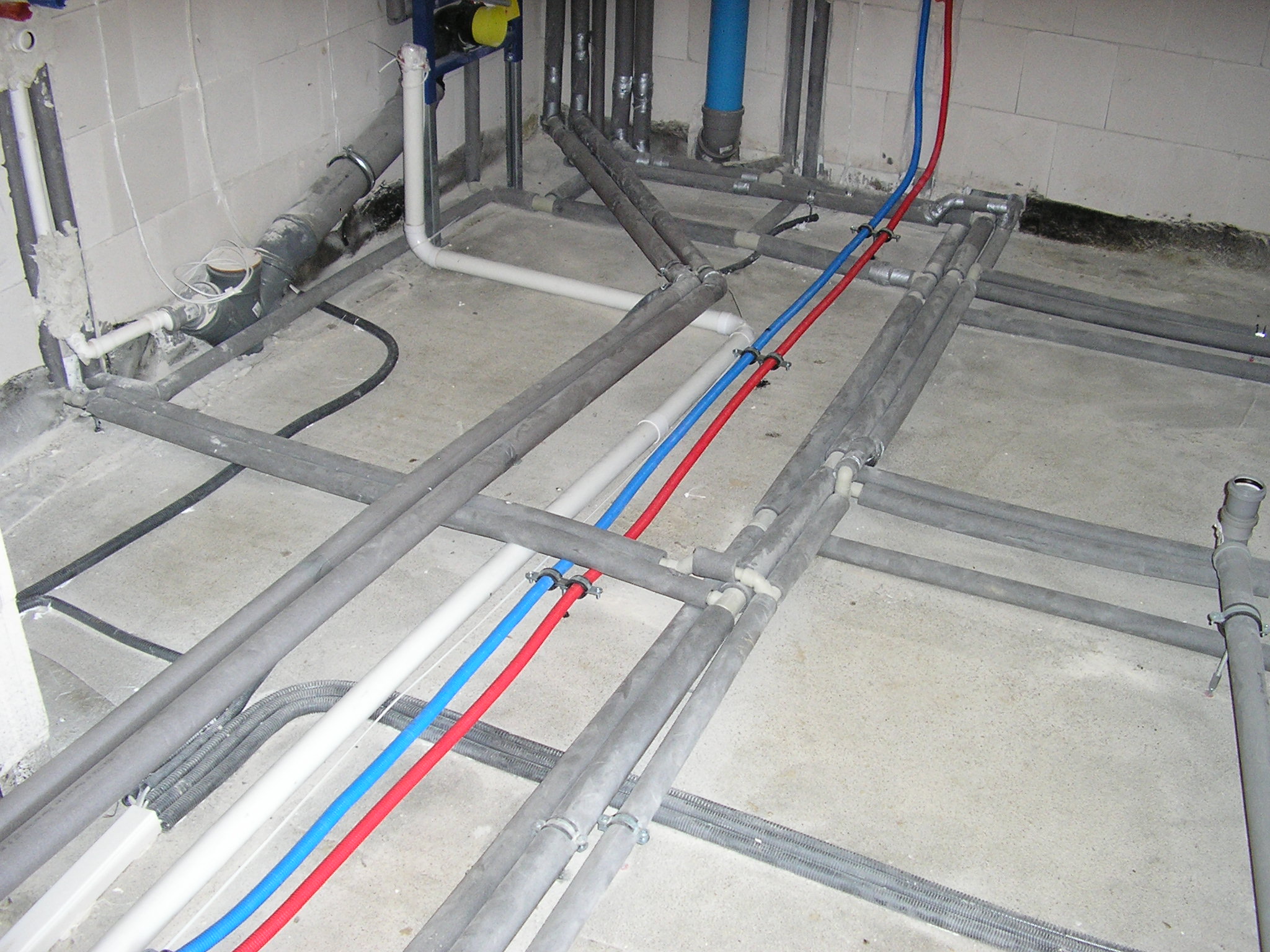 Prace hydrauliczne - zdjęcie 4